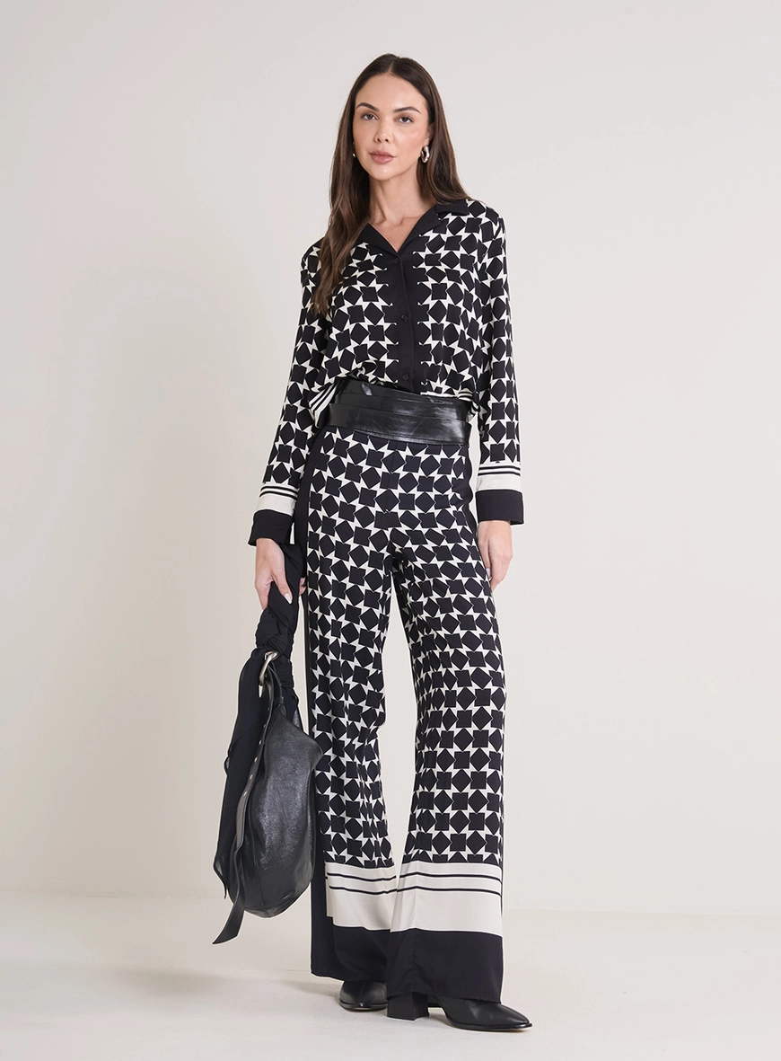 Calça Feminina Reta Estampada Estampados