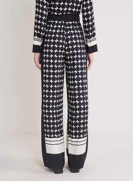 Calça Feminina Reta Estampada