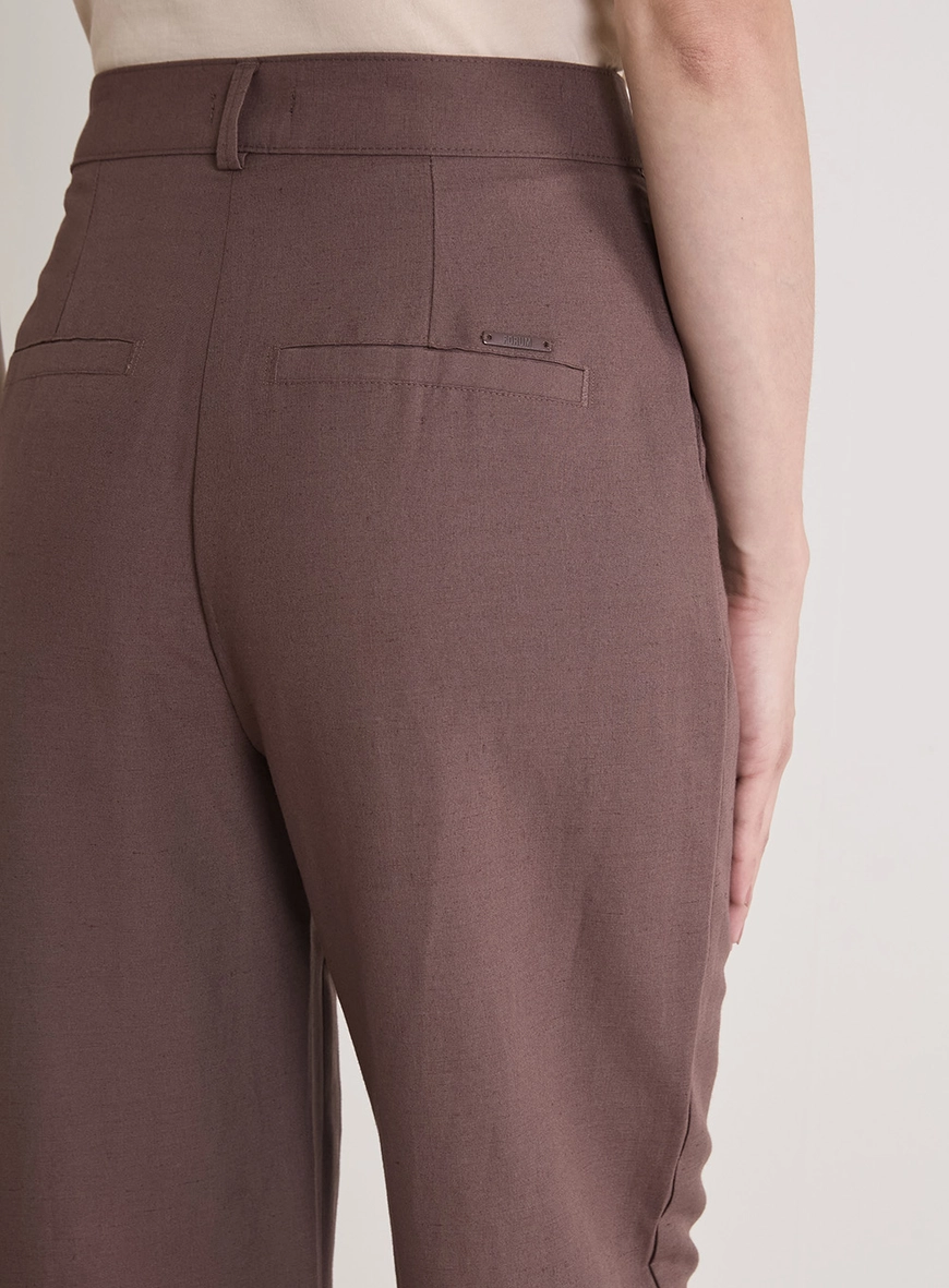 Calça Feminina Alfaiataria Reta Marrom