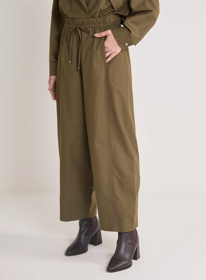 Calça Feminina Cenoura Com Amarração Verde
