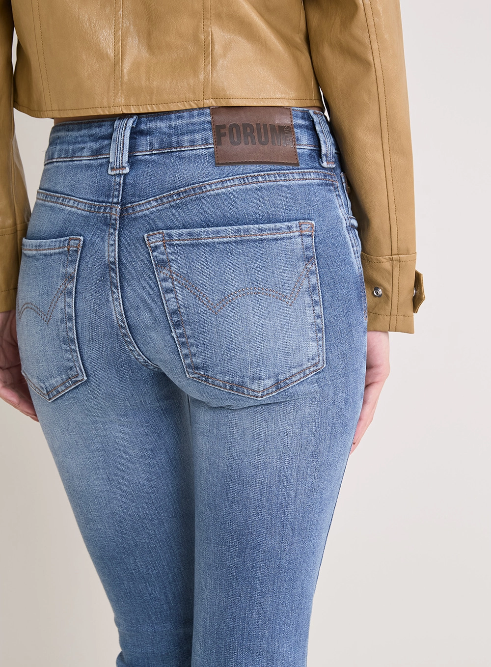 Calça Jeans Feminina Boot Cut - Marisa Índigo 3