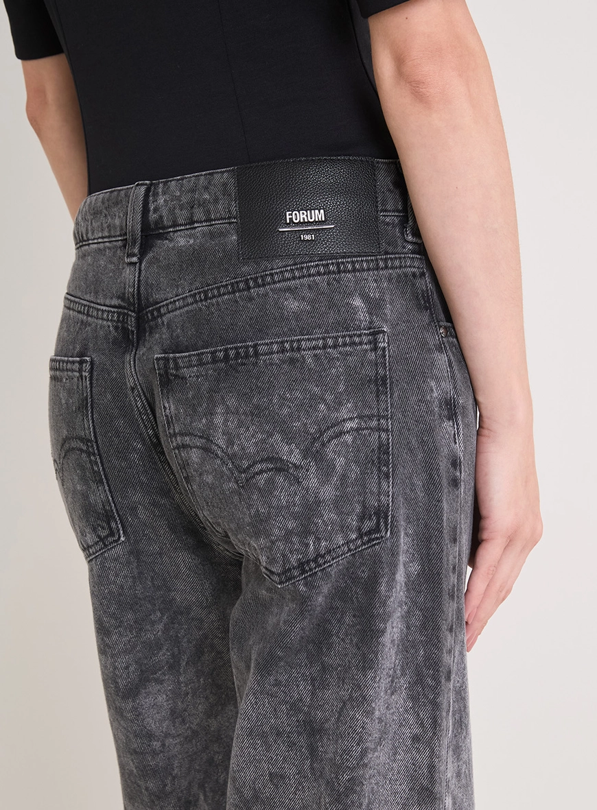 Calça Jeans Feminina New Lavagem Estonada Indigo Preto