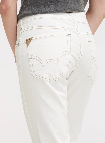 Calça Sarja Feminina Boot Cut - Marisa