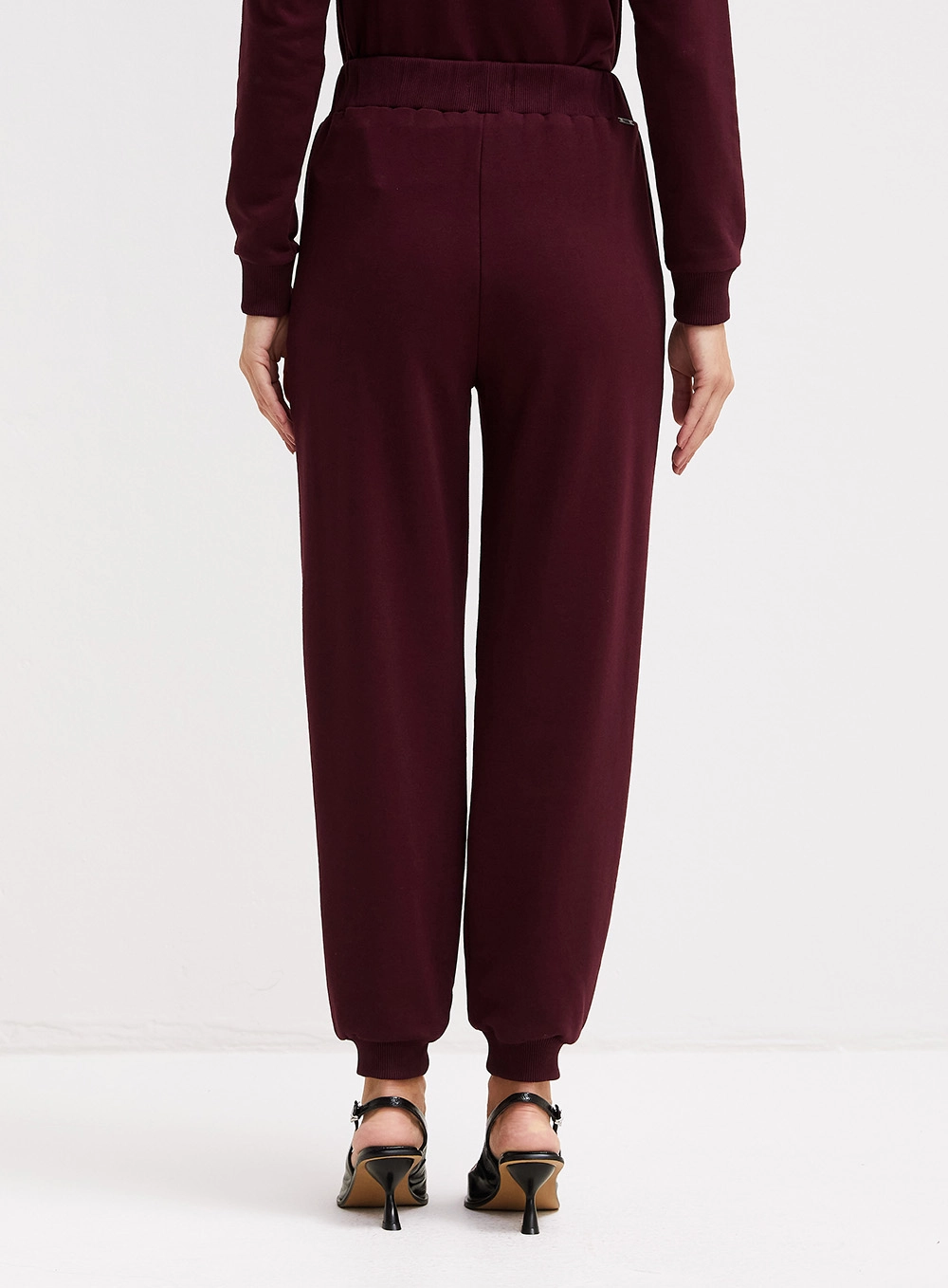 Calça Moletom Jogger Feminina Bordô 4
