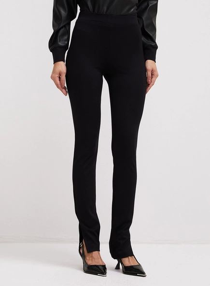 Calça Feminina Montaria Com Fenda