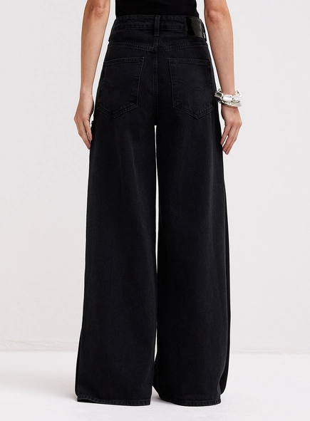 Calça Jeans Feminina Detalhe Lateral - Thais