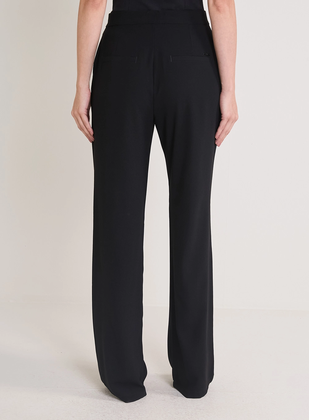 Calça Alfaiataria Feminina Slim Reta Preto 4