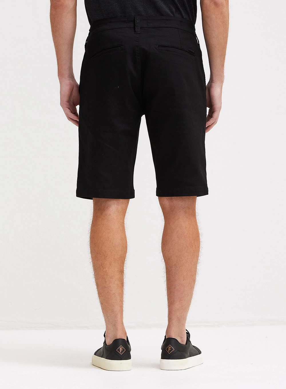 Bermuda Masculina Paul Slim Reta Preto 4