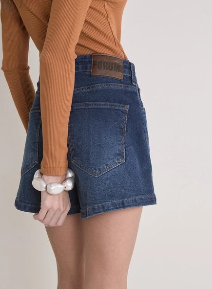 Short Jeans Reto Cintura Média - Sofia