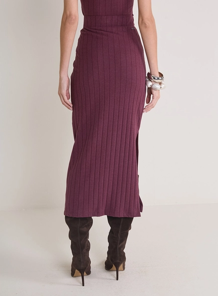 Saia Midi Com Fenda E Textura