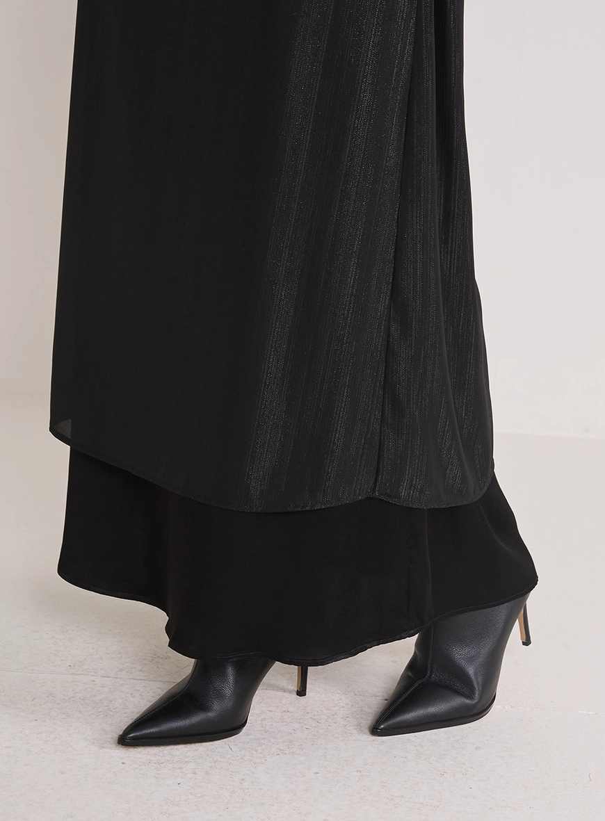 Saia Midi Com Sobreposição Preto