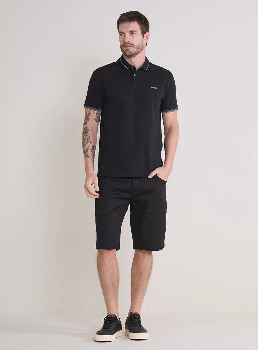 Polo Masculina Muscle Com Detalhe Minimalista Preto