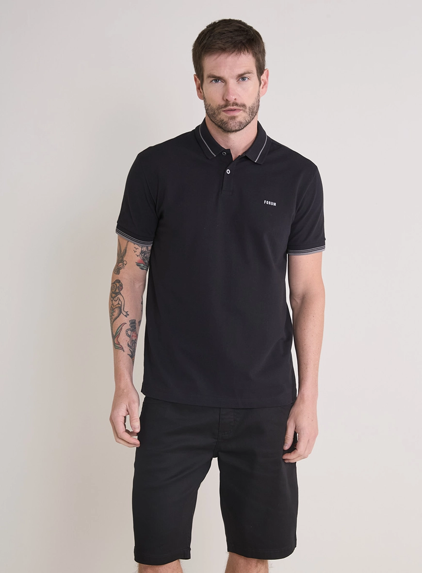 Polo Masculina Muscle Com Detalhe Minimalista Preto