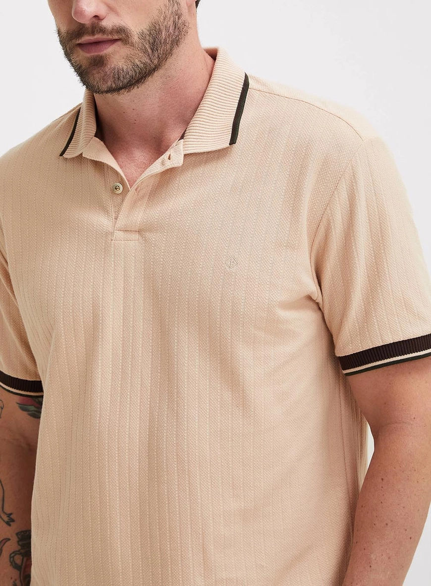 Polo Masculina Muscle Texturizada Bege