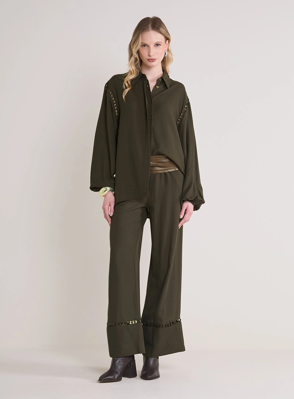 Camisa Feminina Alfaiataria Oversized Verde 1