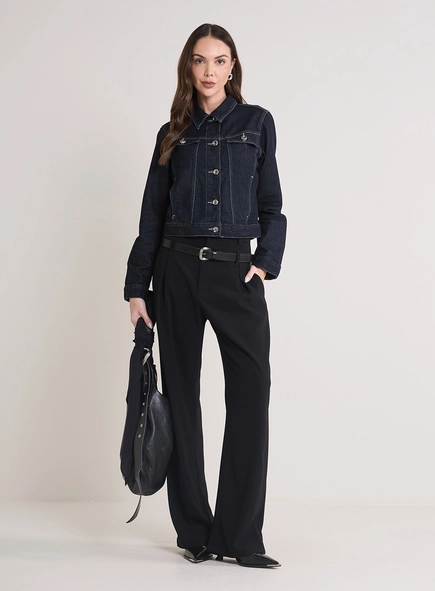 Jaqueta Jeans Feminina Trucker