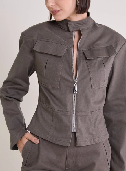 Jaqueta Sarja Feminina Com Bolsos
