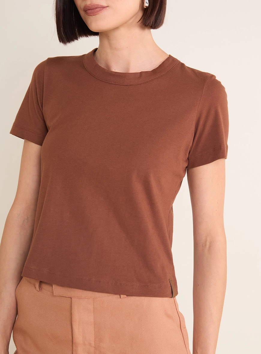 Camiseta Feminina Básica - Fran Marrom