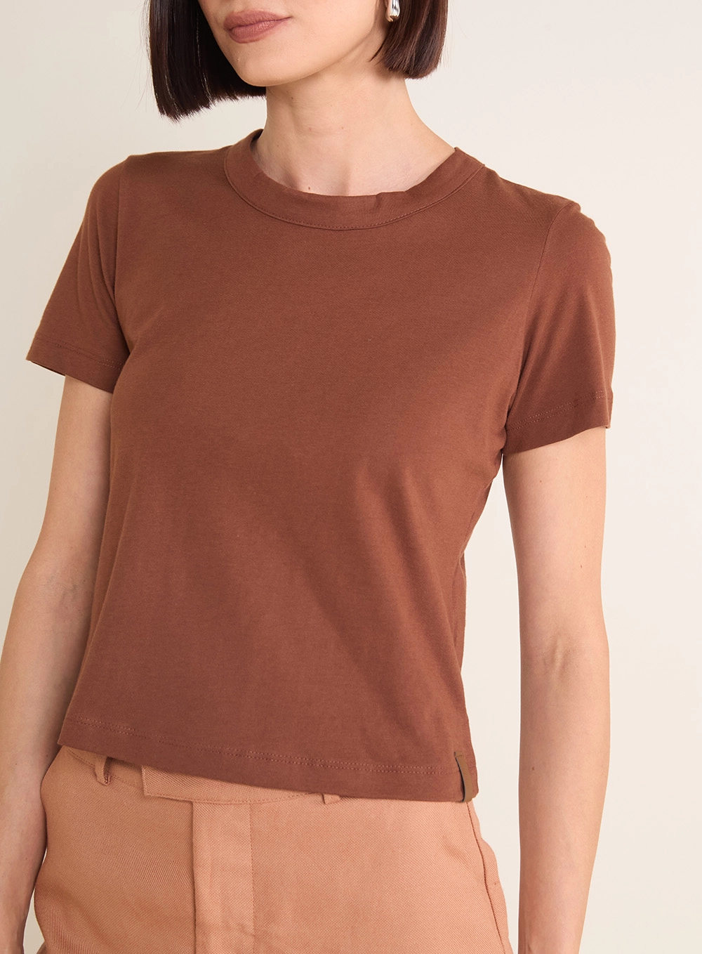 Camiseta Feminina Básica - Fran Marrom 3