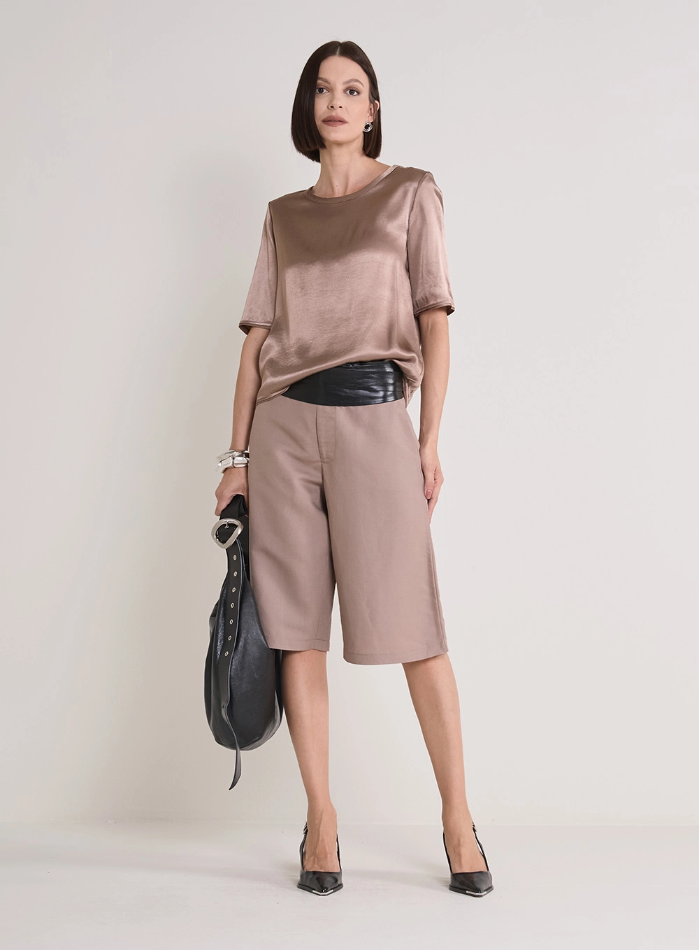Camiseta Feminina Solta Marrom 4