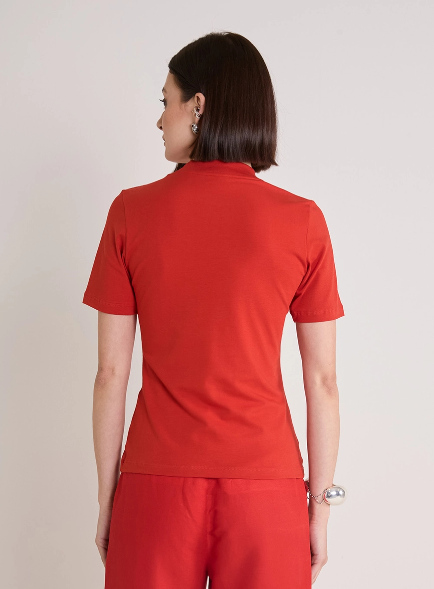 Camiseta Feminina Justa Gola Alta Vermelho