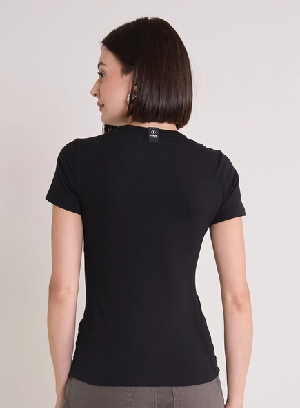 Camiseta Feminina Justa Básica