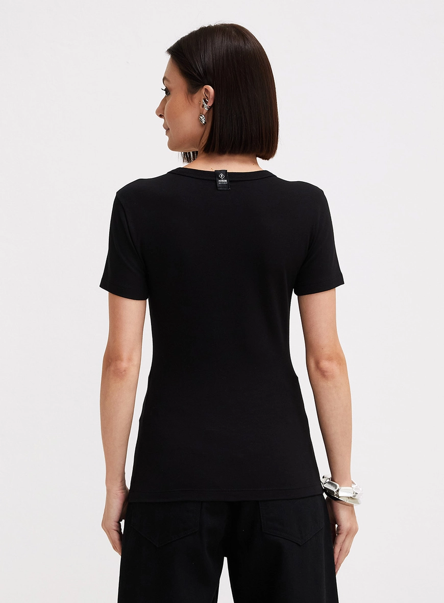 Camiseta Feminina Justa Básica Preto 2