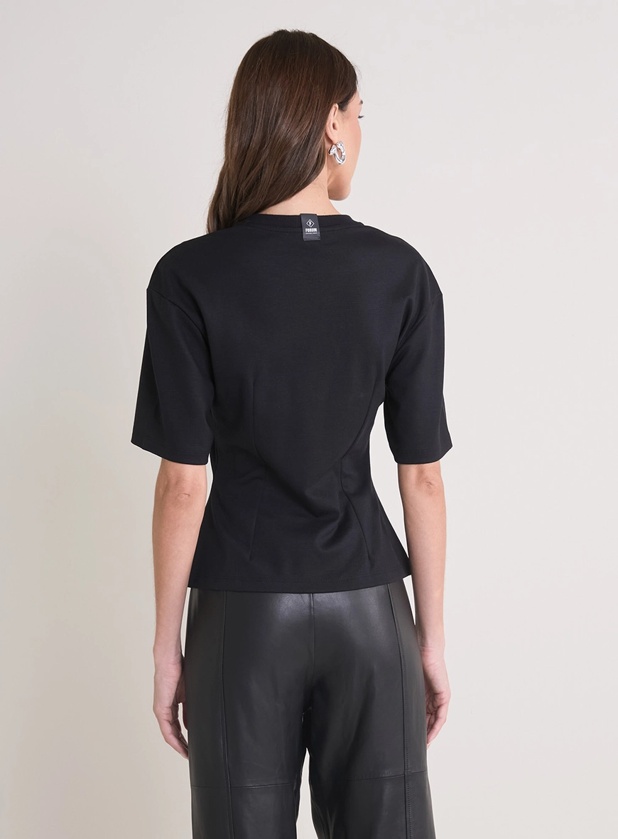 Camiseta Feminina Acinturada Preto
