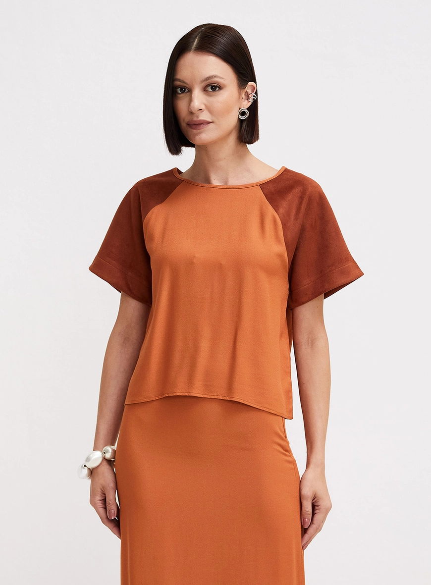 Camiseta Feminina Ampla Suede Bege
