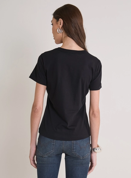 Camiseta Feminina Básica Fran