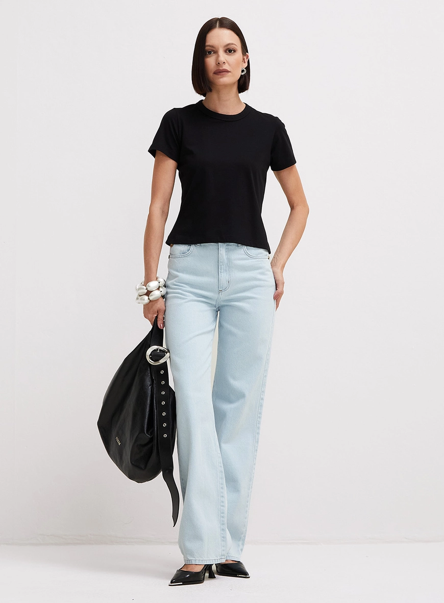 Camiseta Feminina Básica - Fran Preto