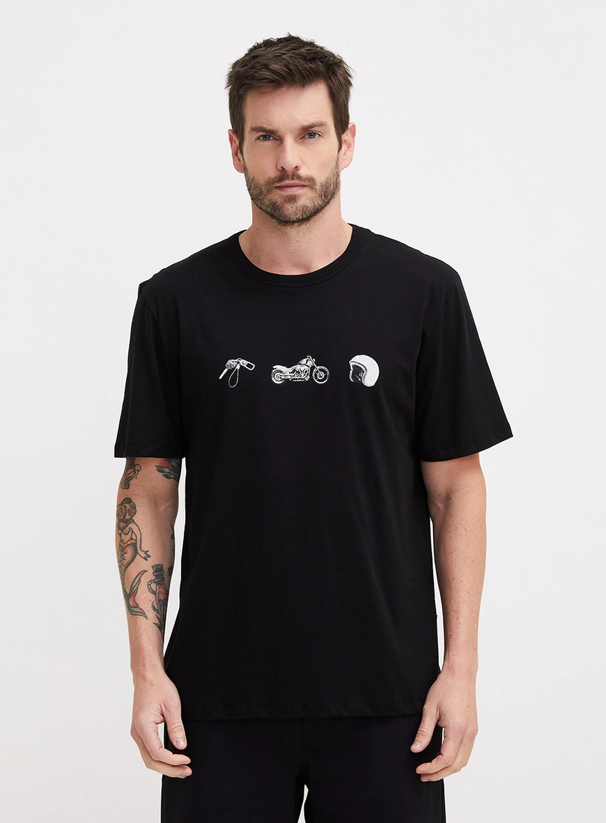 Camiseta Masculina Básica New Box Com Detalhes Preto