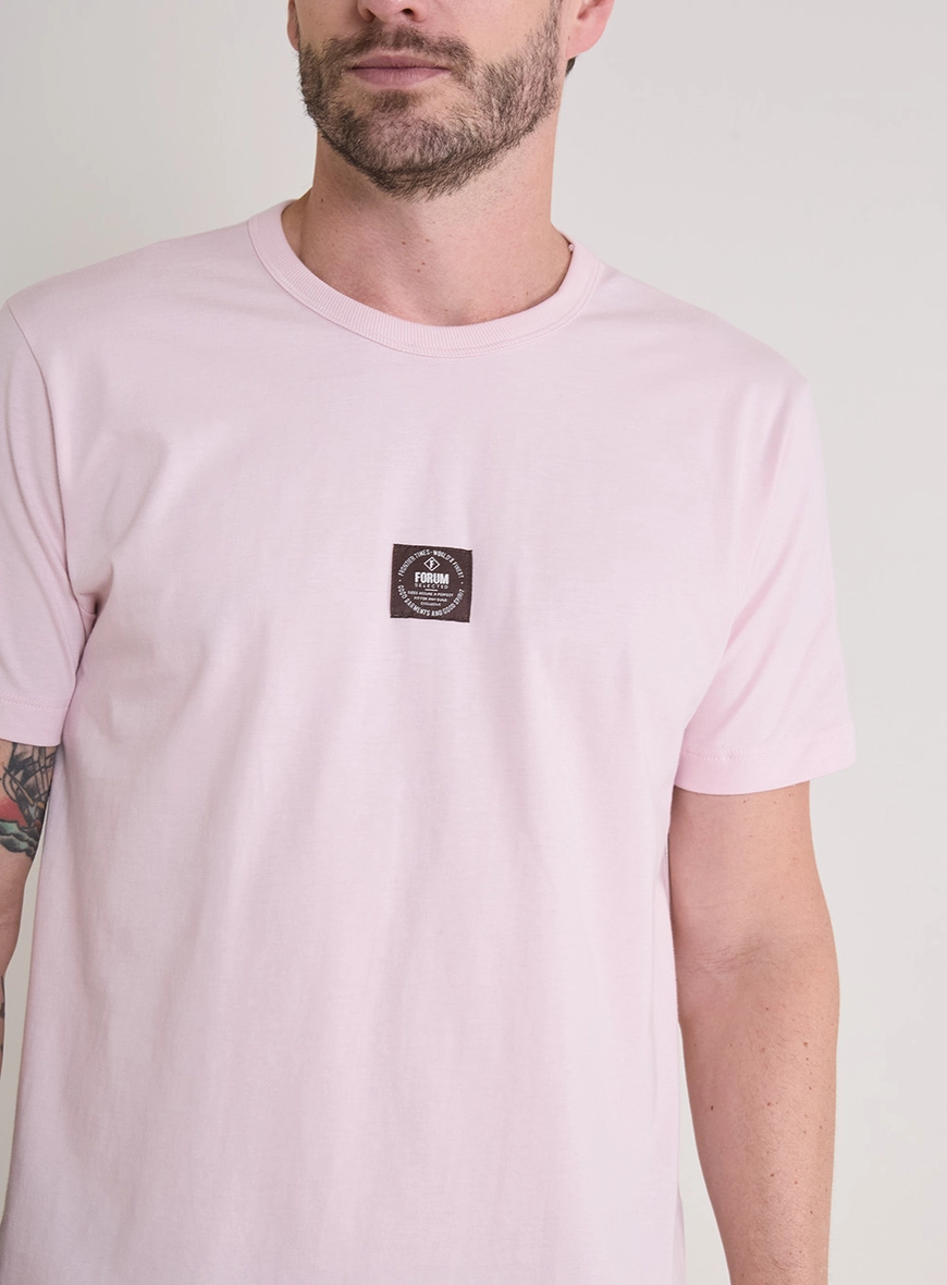 Camiseta Masculina New Slim E Detalhe Minimalista Rosa
