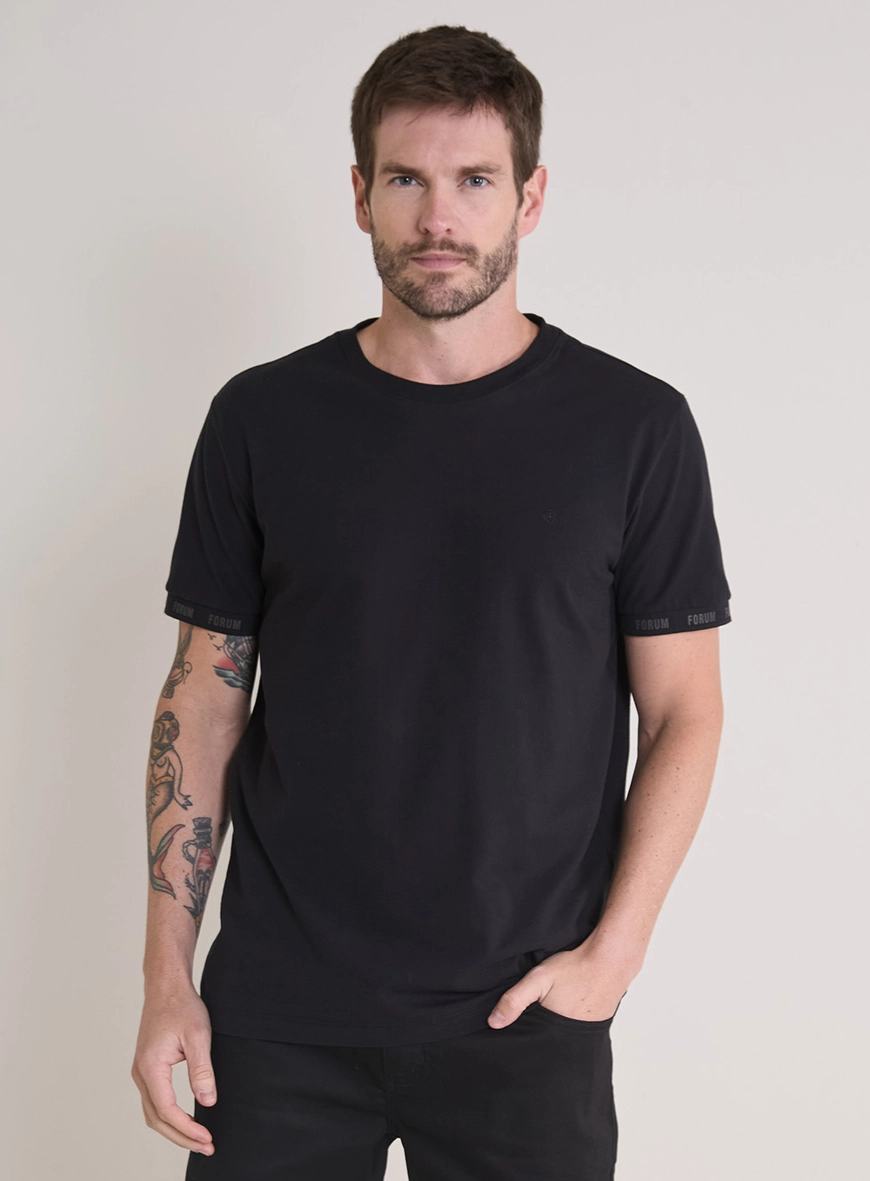 Camiseta Masculina New Slim Básica Preto