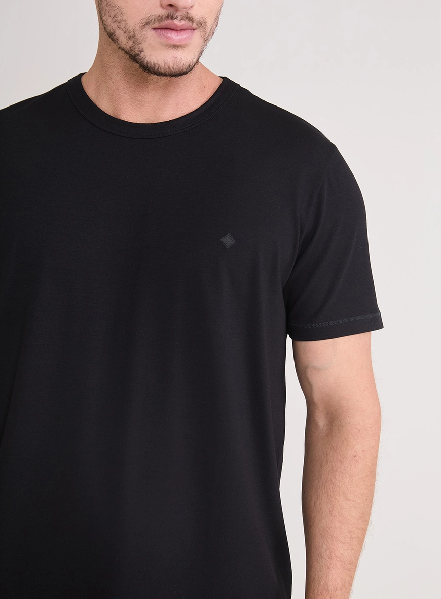 Camiseta Masculina New Slim Básica Preto