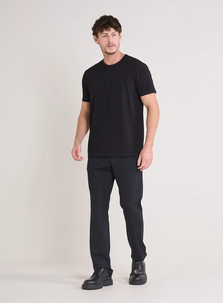 Camiseta Masculina New Slim Básica