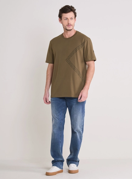 Camiseta Masculina New Box Com Detalhe