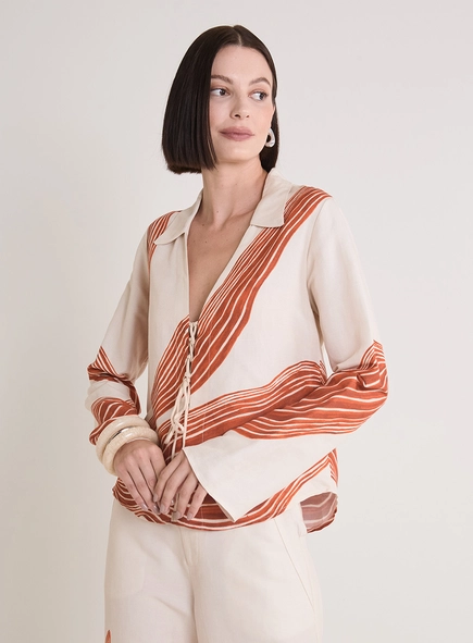 Blusa Alfaiataria Estampada