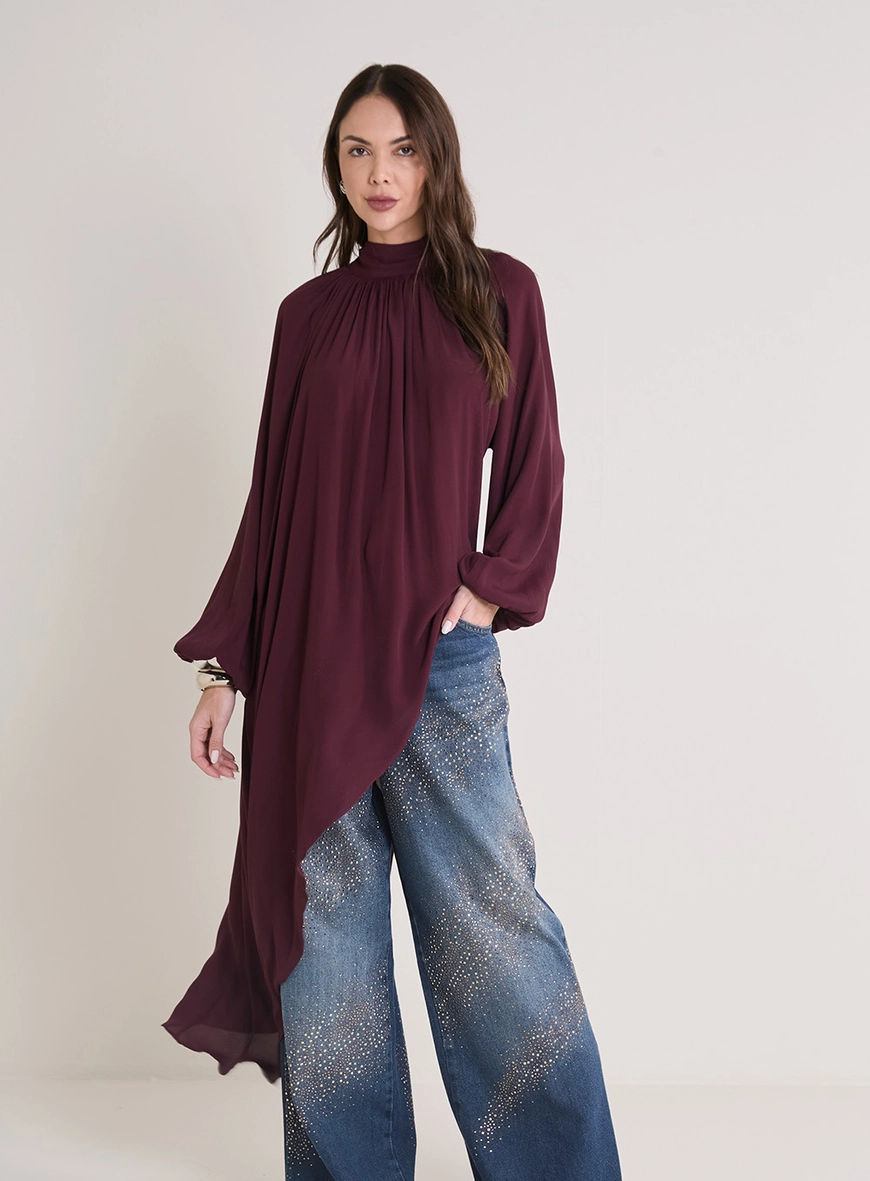 Blusa Ampla Assimétrica Gola Alta Bordô