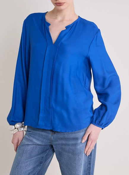 Blusa Reta Manga Longa Detalhe Frontal