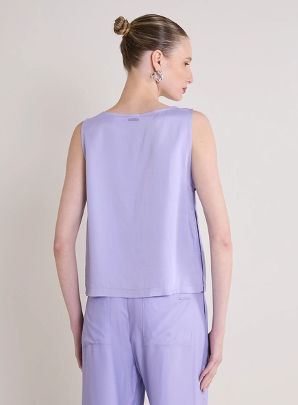 Blusa Reta Com Lateral Transpassada