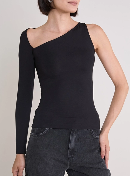 Blusa Justa Assimétrica Cut-out