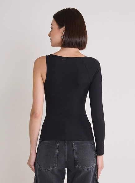 Blusa Justa Assimétrica Cut-out