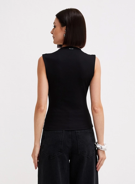 Blusa Justa Com Decote Quadrado