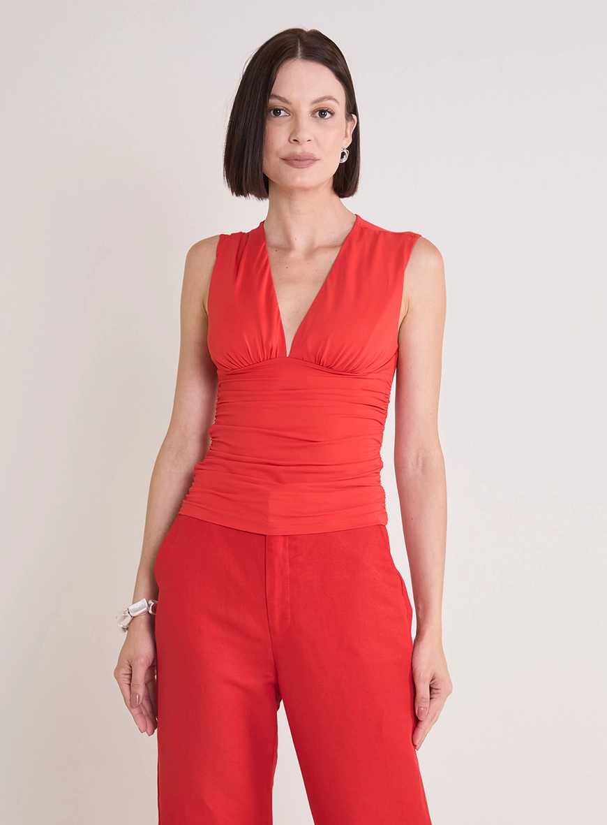 Blusa Ajustada Com Decote V E Detalhes Franzidos Vermelho