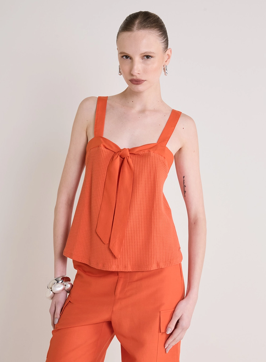 Blusa Texturizada Detalhe Frontal Laranja