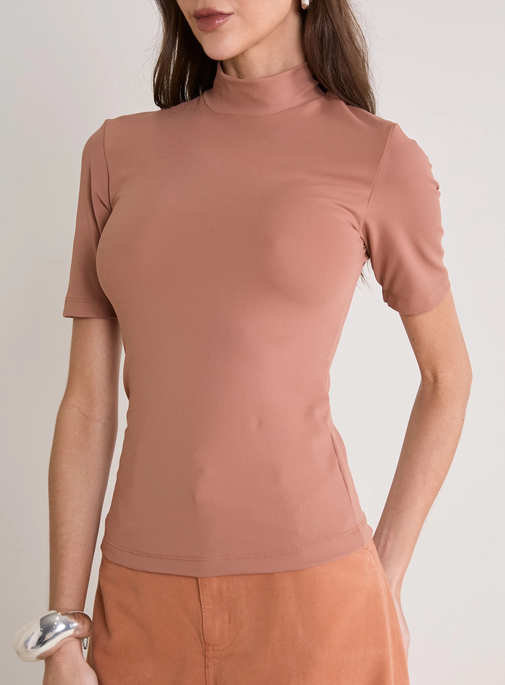 Blusa Fitness Justa Marrom 3