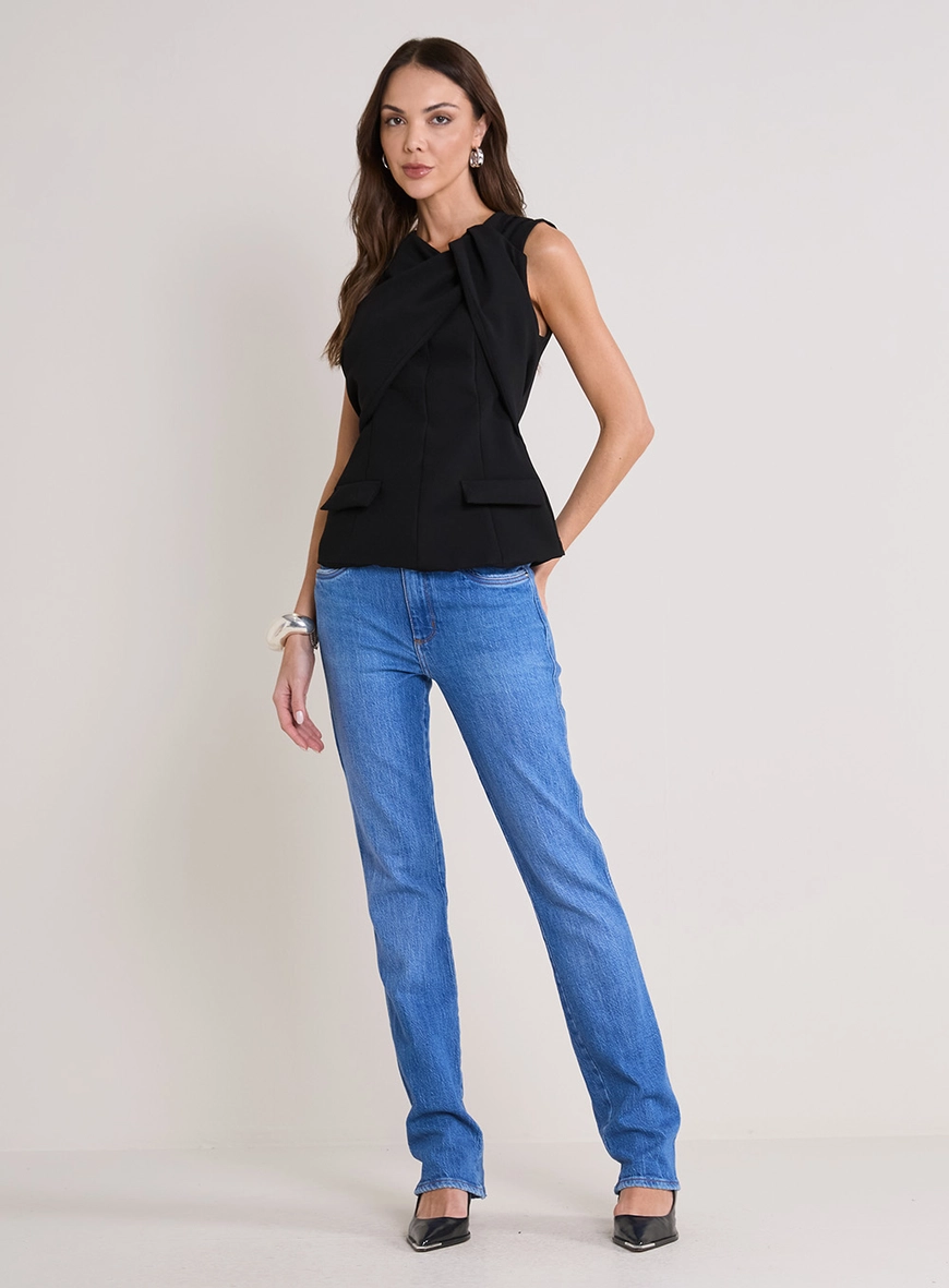 Blusa Acinturada Detalhe Transpassado Preto