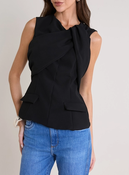 Blusa Acinturada Detalhe Transpassado