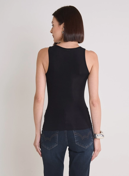 Regata Feminina Slim Com Drapeado